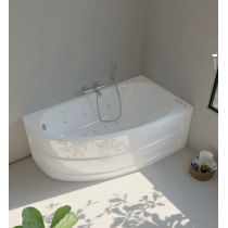 Baignoire d'angle Tripoli de chez Sanycces